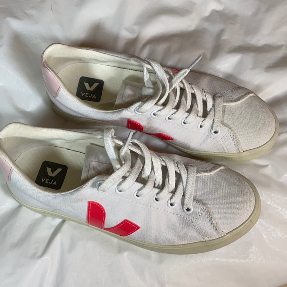 Veja Esplar SE Women’s Canvas White Rose Fluo Petale Sneakers